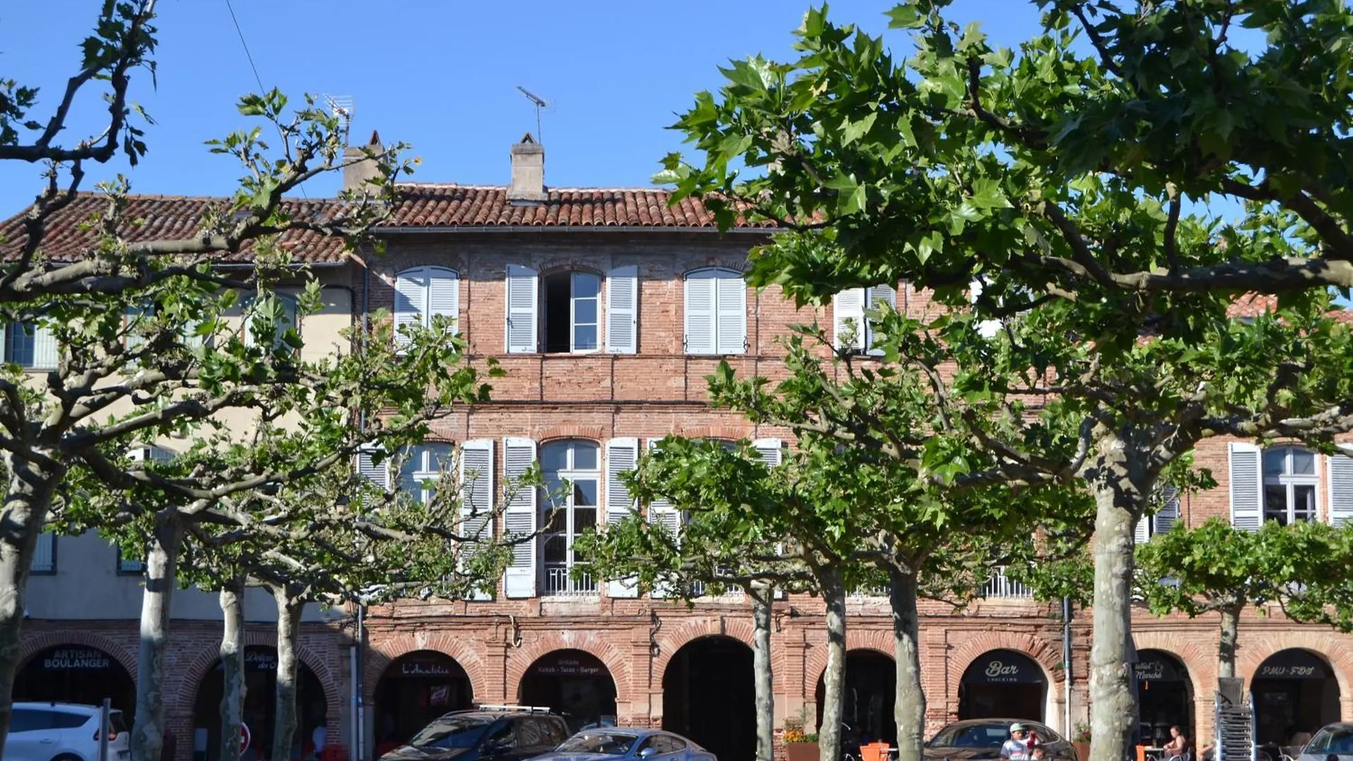 Appartement O Arcades Lisle-sur-Tarn Franciaország