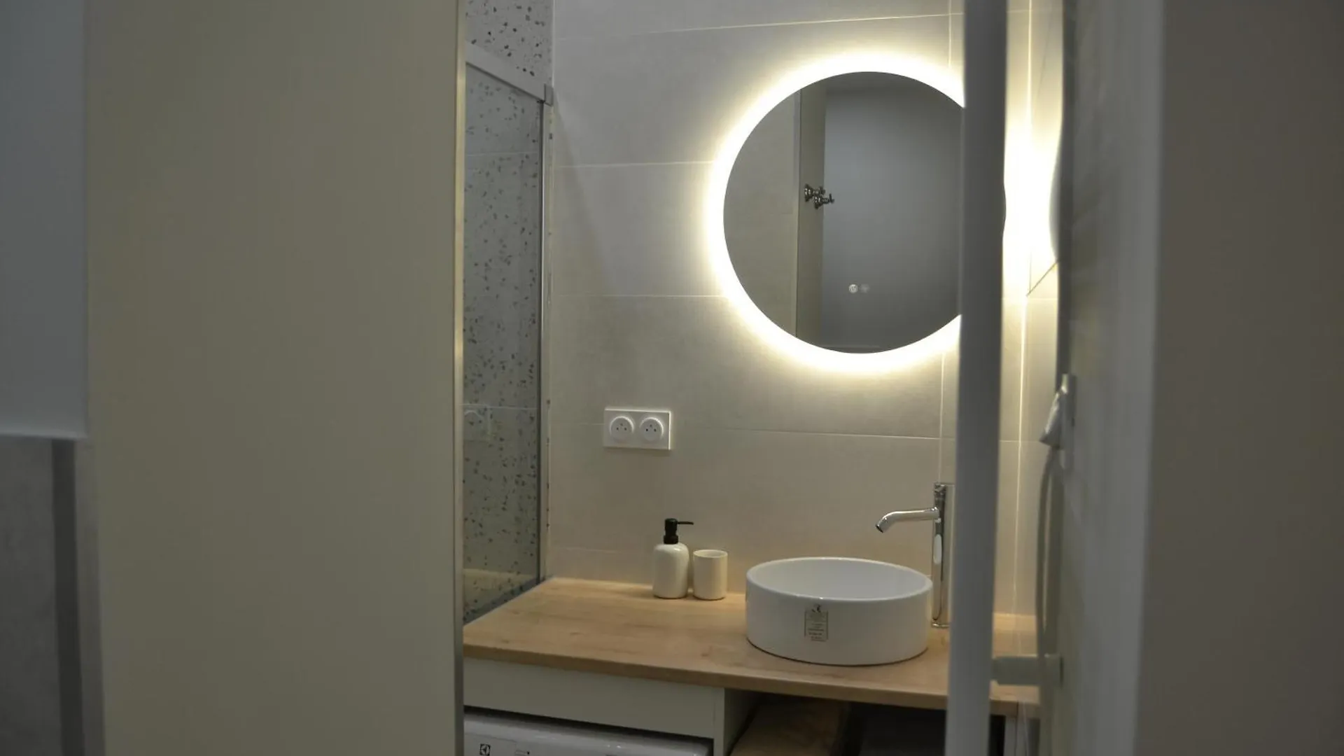 Appartement O Arcades Lisle-sur-Tarn Apartman